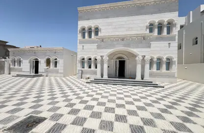 فيلا - 6 غرف نوم - 8 حمامات للبيع في شارع النعيجة - النعيجة - الدوحة