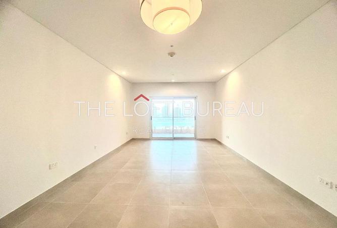 943056 - Property Main Image