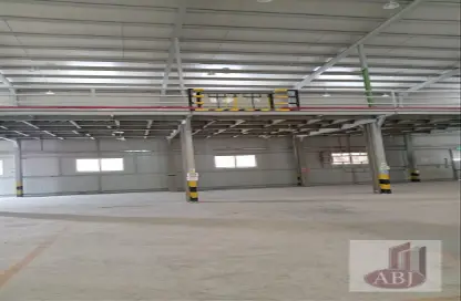 Warehouse - Studio for rent in Logistics Village Qatar - Al Wakra