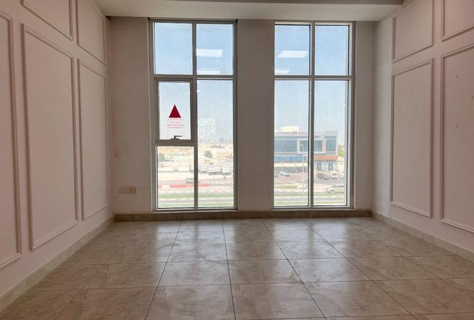 954261 - Property Image 3