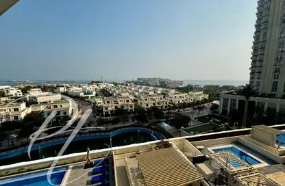 شقة - 2 غرف نوم - 3 حمامات للايجار في حدائق فلورستا - حدائق فلورستا - جزيرة اللؤلؤة - الدوحة