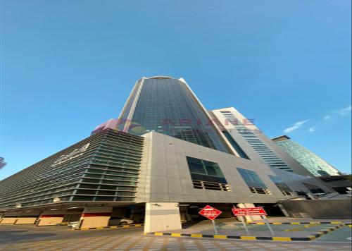 Office Space - 3 bathrooms for rent in The Gate Mall - West Bay - Doha