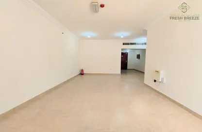 Apartment - 2 Bedrooms - 2 Bathrooms for rent in Al Sadd Road - Al Sadd - Doha