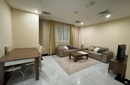 Apartment - 1 Bedroom - 1 Bathroom for rent in Lusail Marina Heights - Marina District - Lusail