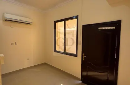 Apartment - Studio - 1 Bathroom for rent in Bu Hamour Street - Abu Hamour - Doha