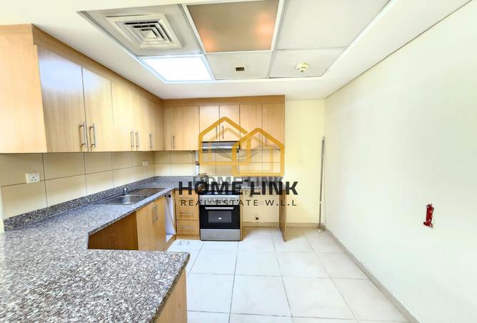 922248 - Property Image 3