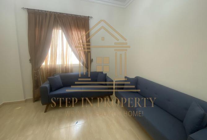 945679 - Property Image 3
