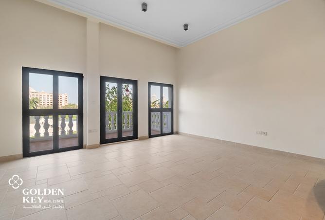 970170 - Property Image 3