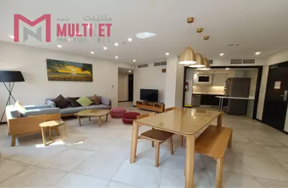 Apartment - 2 Bedrooms - 2 Bathrooms for rent in Building 12 - Abu Umama Street - Al Muntazah - Doha Apartment - 2 Bedrooms - 2 Bathrooms for rent in Building 12 - Abu Umama Street - Al Muntazah - Doha