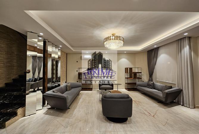 784331 - Property Image 2