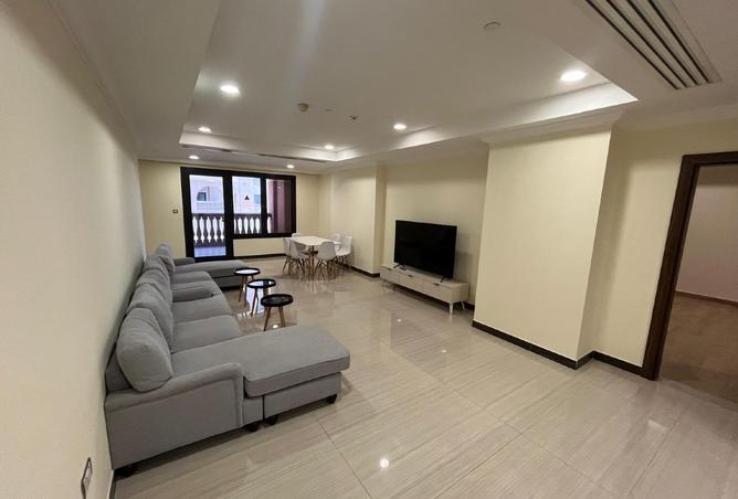 993022 - Property Image 2