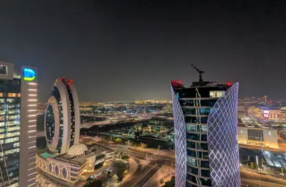 Apartment - 2 Bedrooms - 3 Bathrooms for rent in Marina Tower 02 - Marina District - Lusail