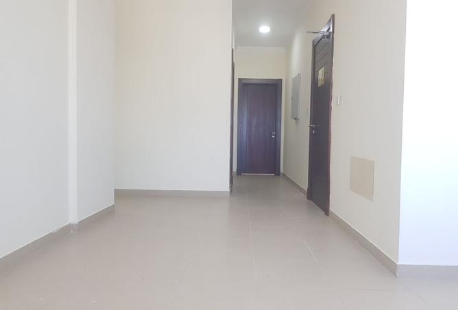 934879 - Property Image 2