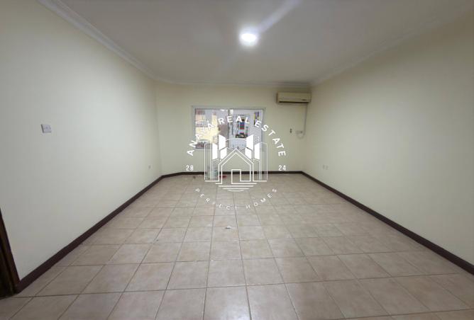 997717 - Property Image 2