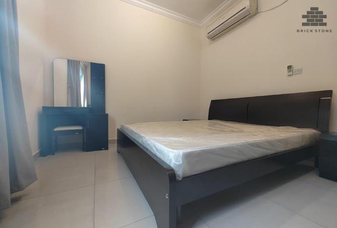 923822 - Property Image 3