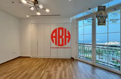 Apartment - 2 Bedrooms - 3 Bathrooms for rent in Floresta Gardens - Floresta Gardens - The Pearl Island - Doha