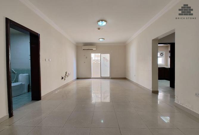 1000736 - Property Image 2