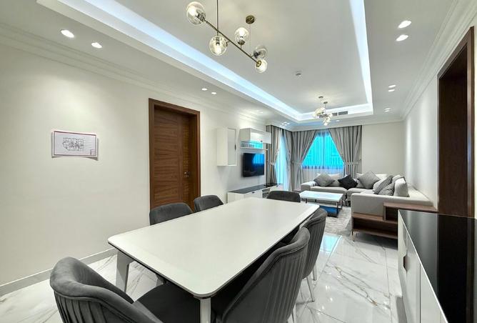 967289 - Property Image 2