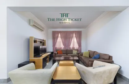 Apartment - 3 Bedrooms - 3 Bathrooms for rent in Al Sadd Road - Al Sadd - Doha