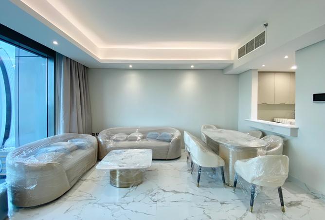 988856 - Property Image 2