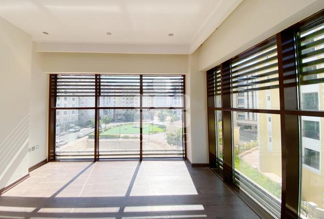 918242 - Property Image 2