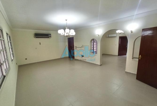 994700 - Property Main Image