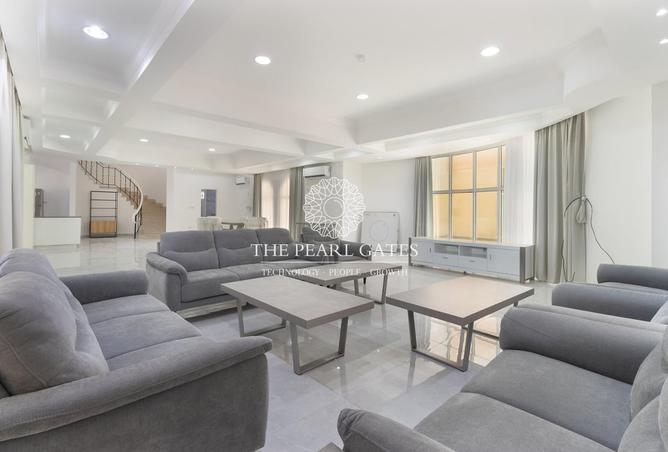 972954 - Property Image 3