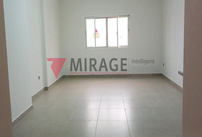 884432 - Property Main Image