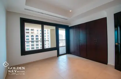 شقة - 2 غرف نوم - 3 حمامات للايجار في طريق بورتو الغربي - بورتو أرابيا - جزيرة اللؤلؤة - الدوحة