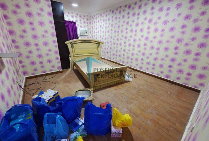 981699 - Property Image 2