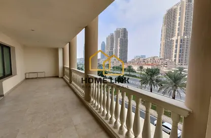 Apartment - 1 Bedroom - 2 Bathrooms for sale in East Porto Drive - Porto Arabia - The Pearl Island - Doha