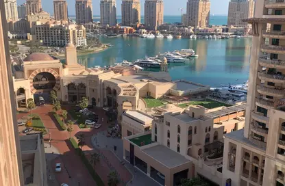 شقة - 2 غرف نوم - 3 حمامات للايجار في (برج 7 ( برج فيراري - بورتو أرابيا - جزيرة اللؤلؤة - الدوحة