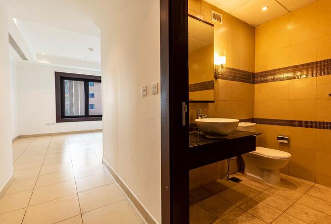 955312 - Property Image 3