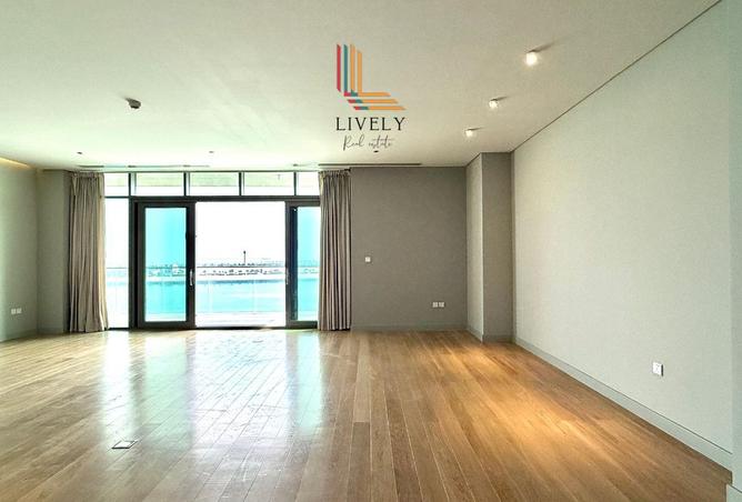 970695 - Property Image 3