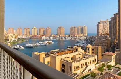 Apartment - 2 Bedrooms - 3 Bathrooms for sale in West Porto Drive - Porto Arabia - The Pearl Island - Doha