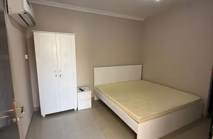 Apartment - Studio - 1 Bathroom for rent in Old Airport Road - Old Airport Road - Doha