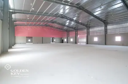 Warehouse - Studio for rent in Industrial Area 1 - Industrial Area - Doha
