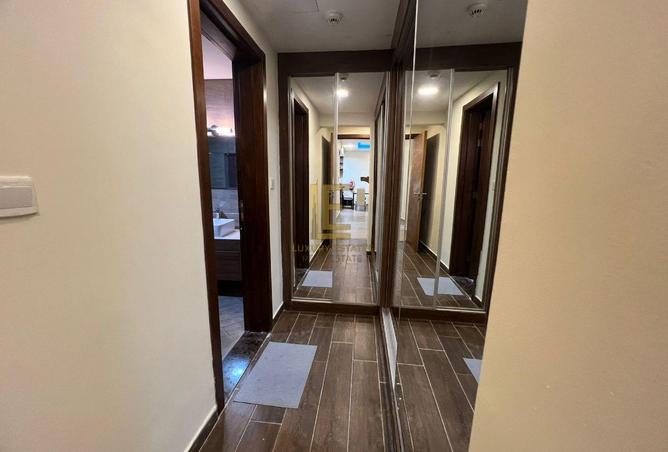 986178 - Property Image 2