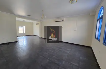 مجمع سكني - 3 غرف نوم - 2 حمامات للايجار في شارع المطار القديم - طريق المطار القديم - الدوحة