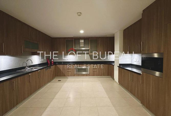 999235 - Property Image 3