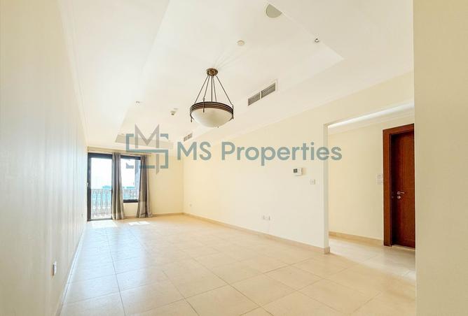 965917 - Property Main Image