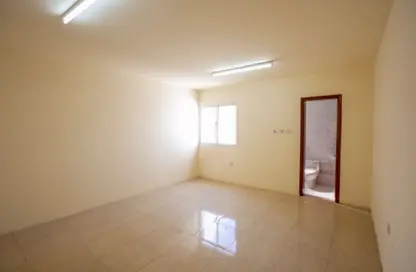 Apartment - 2 Bedrooms - 2 Bathrooms for rent in EB13 - Fereej Bin Mahmoud - Doha