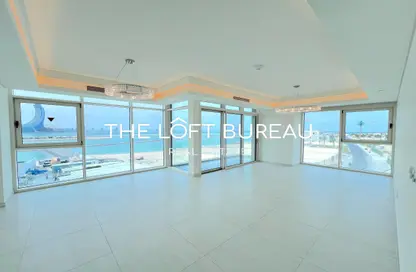 Apartment - 2 Bedrooms - 4 Bathrooms for sale in Gewan Island - The Pearl Island - Doha