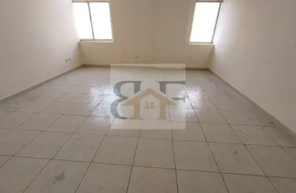 شقة - 3 غرف نوم - 3 حمامات للايجار في شارع النصر - النصر - الدوحة