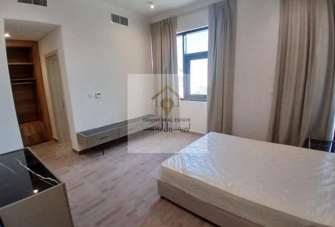 995761 - Property Image 2