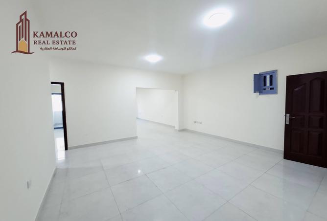 953987 - Property Image 3