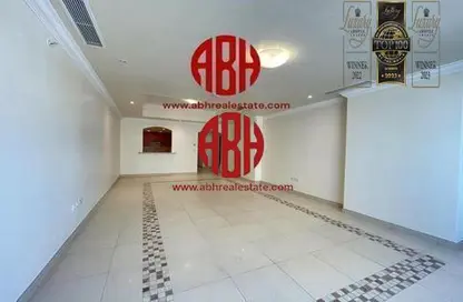 Apartment - 1 Bedroom - 2 Bathrooms for rent in Marina Gate - Porto Arabia - The Pearl Island - Doha