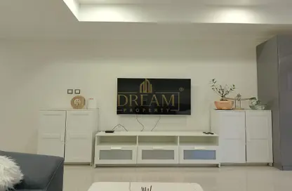 Apartment - Studio - 1 Bathroom for rent in Porto Arabia - The Pearl Island - Doha