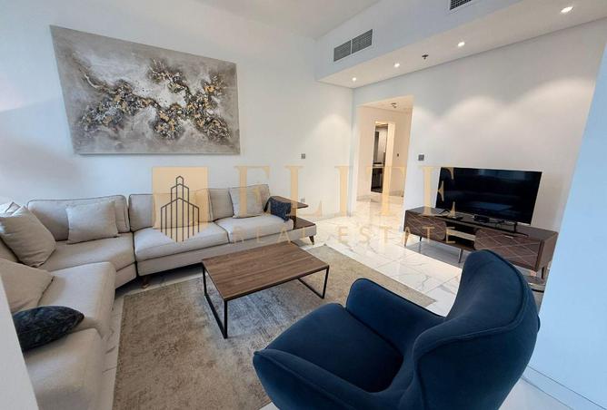 988699 - Property Image 3