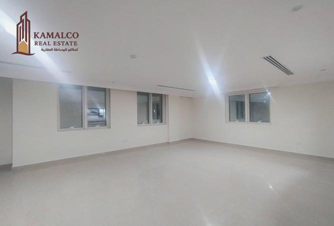 954782 - Property Main Image